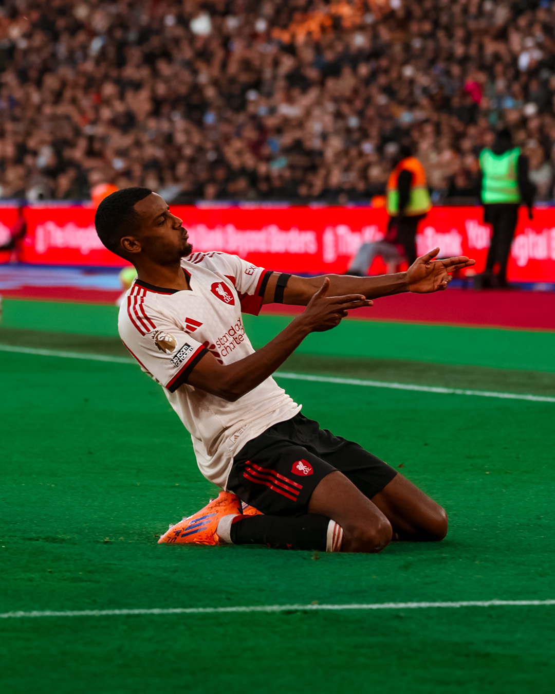 مباراة ليفربول ووست هام&nbsp;