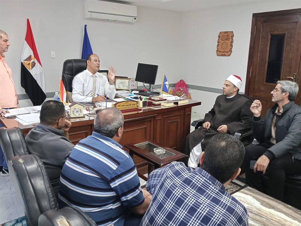 إطلاق حوار مجتمعي لبحث تعديل مسجد التقوى بما يتوافق مع تطوير طريق عزبة البرج