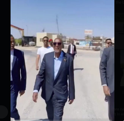 موسى بيهي يغادر أرض الصومال بعد إطلاق النار عليه، فيتو