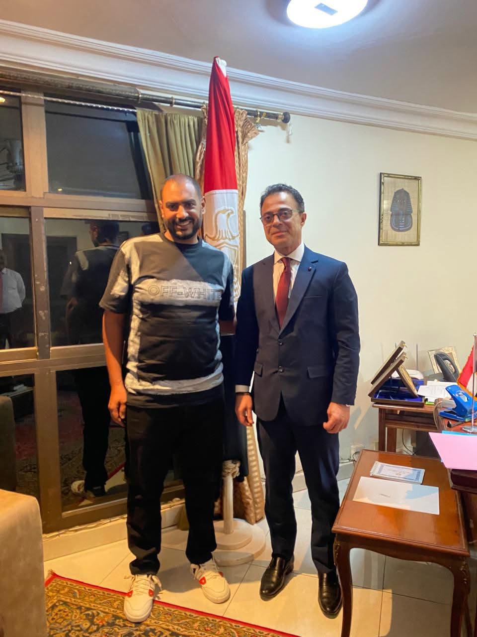 سفير مصر في باماكو مع مصر تم إطلاق سراحة، فيتو