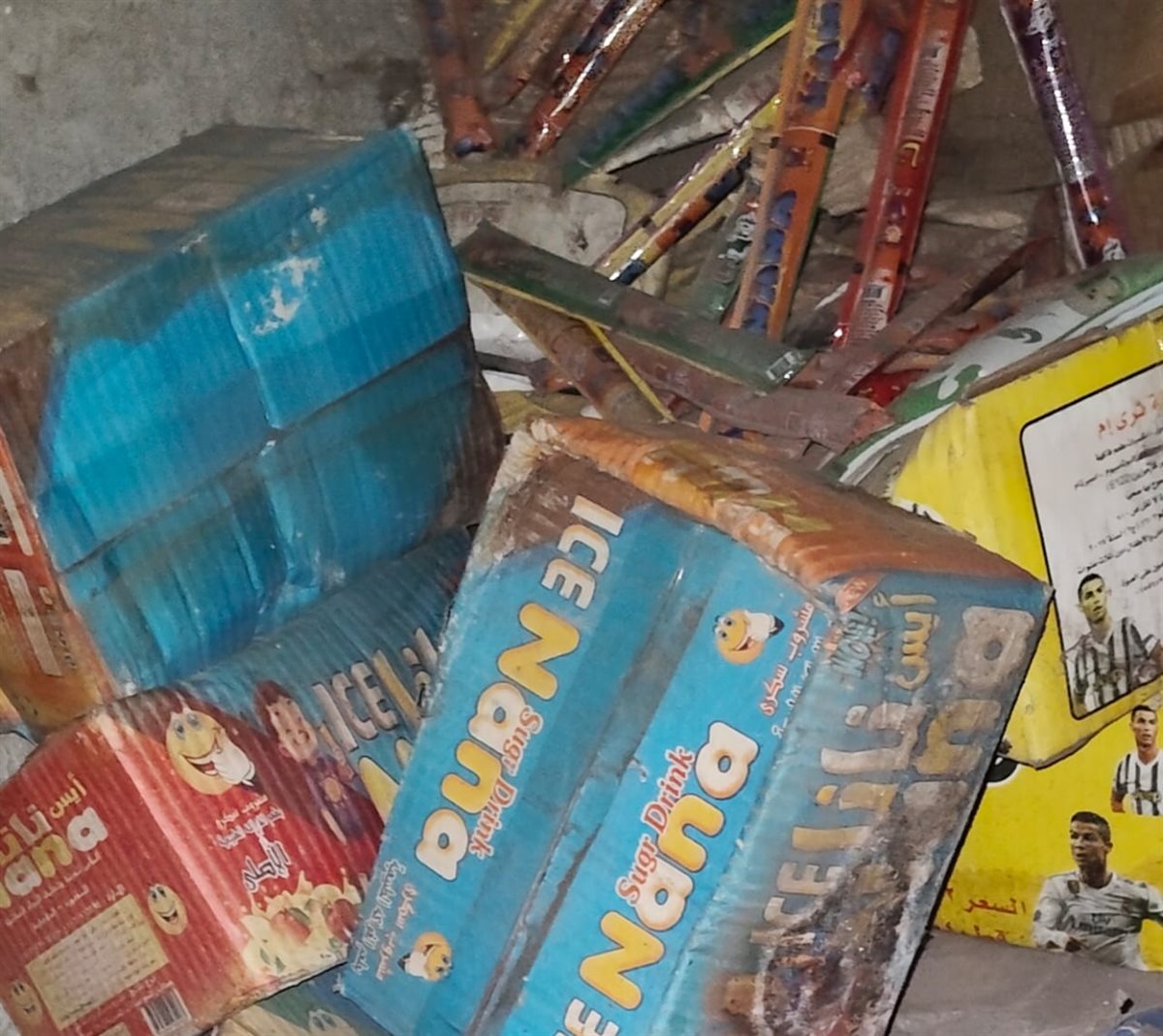 ضبط مخزن مواد غذائية فاسدة بالغربية بداخله 1000 عبوة منتهية&nbsp;
