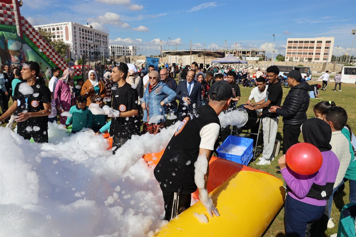 جانب من الاحتفال، فيتو