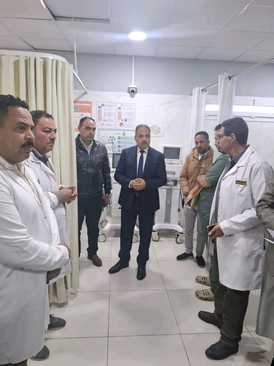 غياب المدير يثير حفيظة المحافظ أثناء جولة تفقدية بمستشفى منيا القمح،فيتو