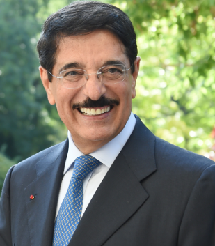 الوزير القطري العاشق للقاهرة حمد الكواري، فيتو