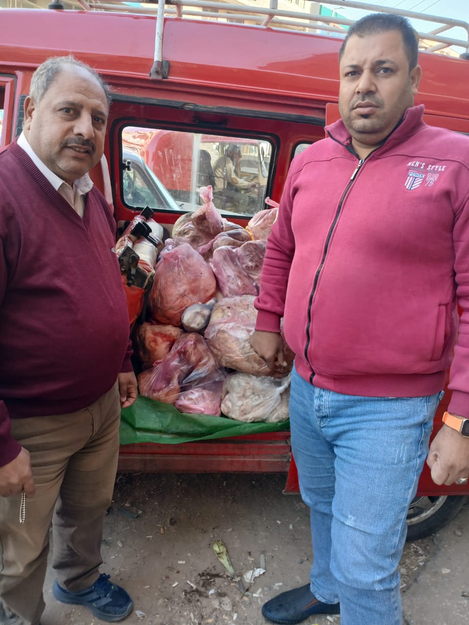 ضبط 600 كيلو لحوم فاسدة ومواد غذائية مجهولة المصدر