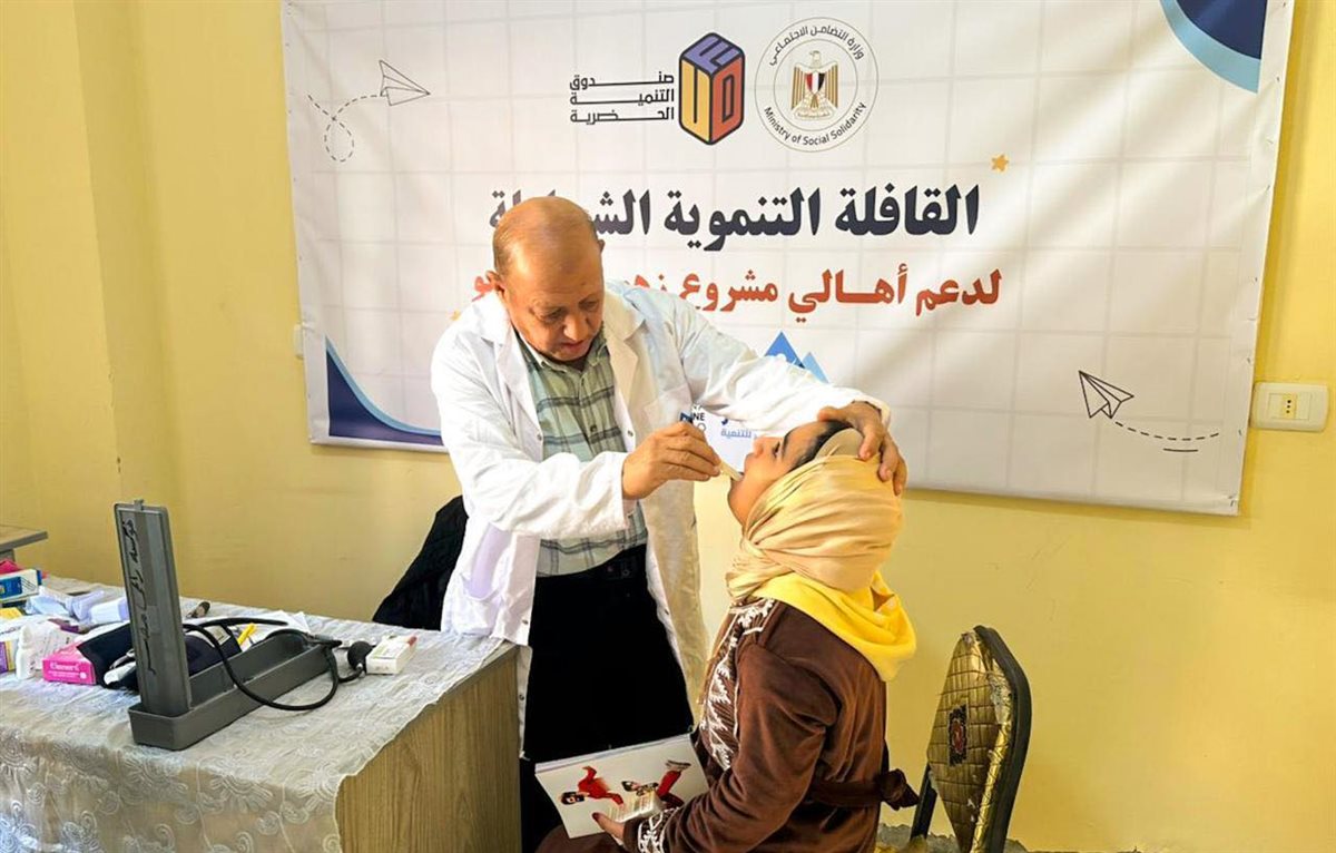 القوافل التنموية لدعم أهالي «زهور 15 مايو»