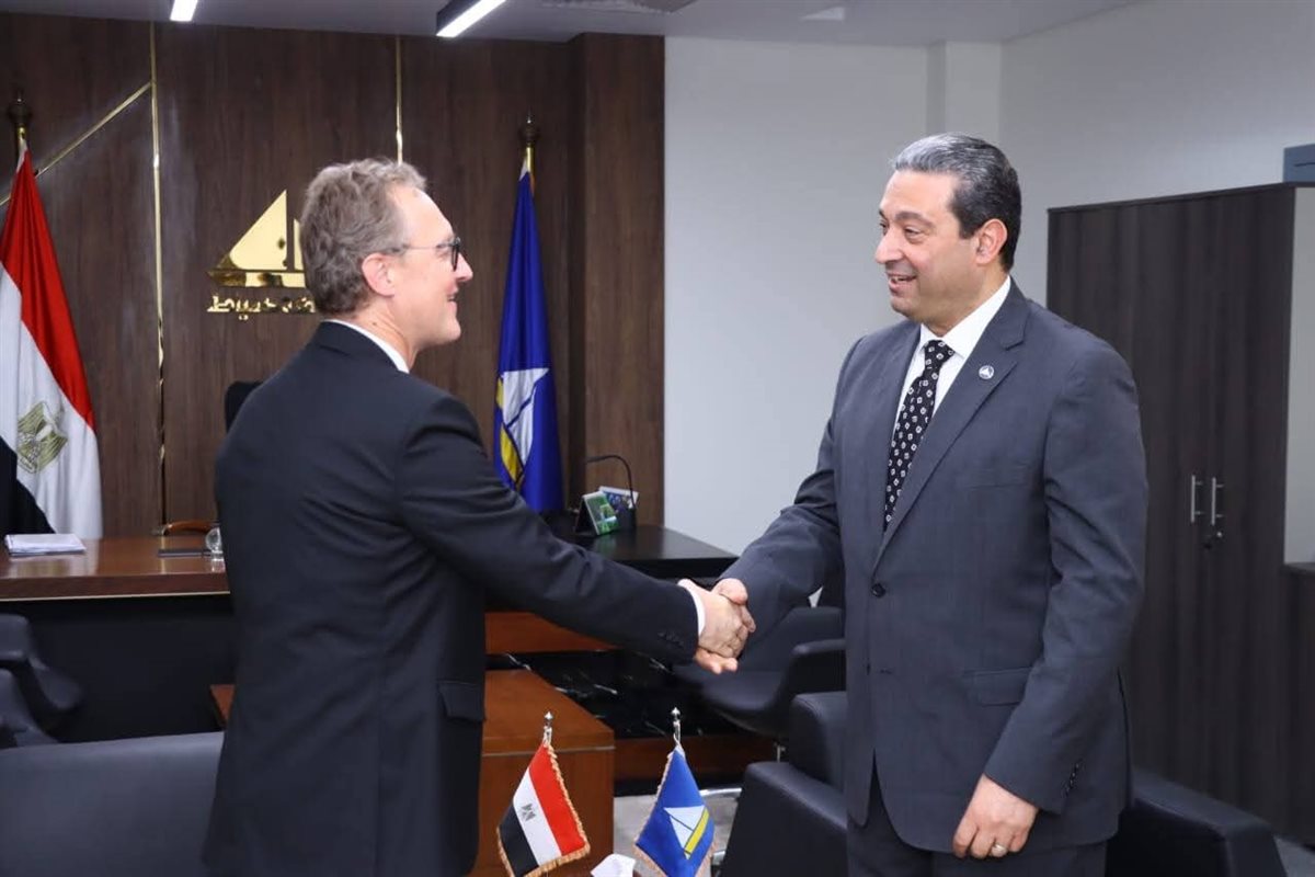 محافظ دمياط يستقبل سفير لاتڤيا بالقاهرة