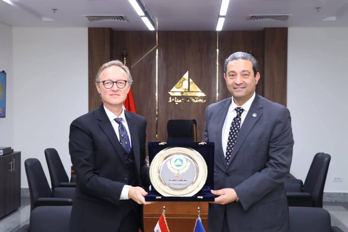 الدكتور ايمن الشهابي محافظ دمياط يستقبل السفير اندريس رازانس سفير جمهورية لاتڤيا لدى القاهرة