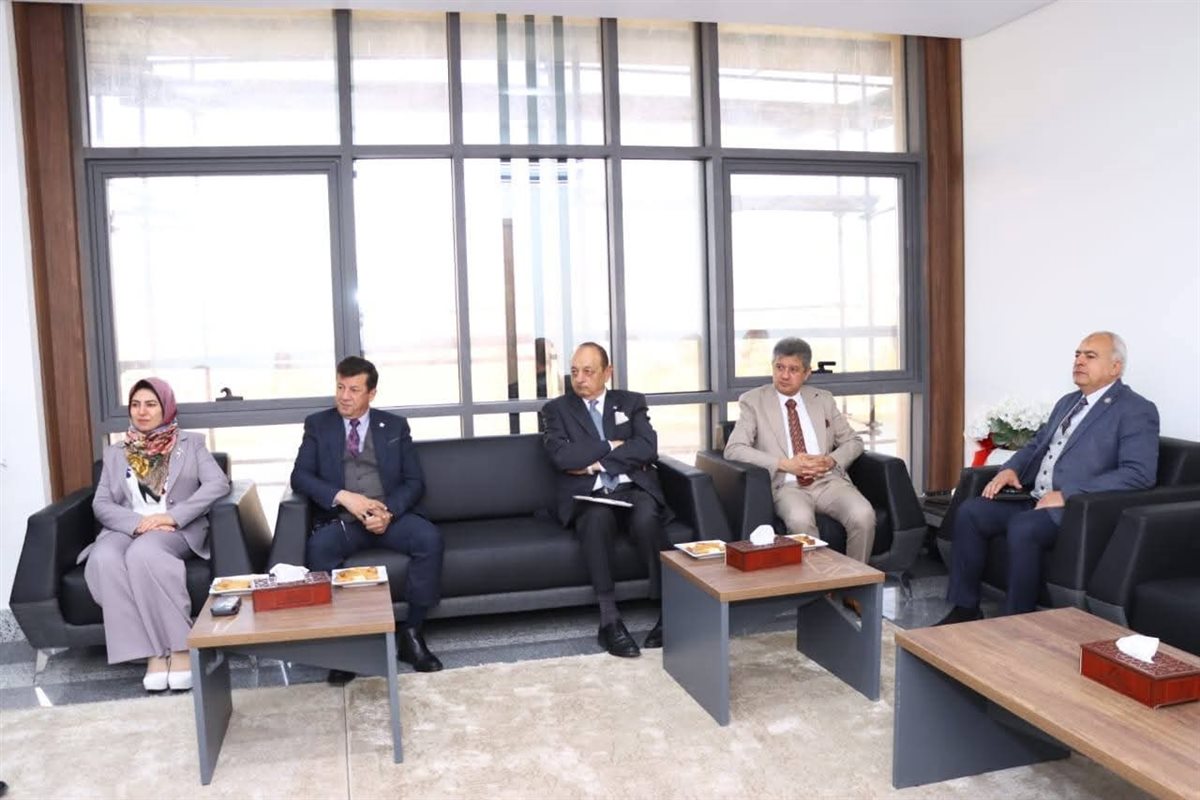 محافظ دمياط يستقبل سفير لاتڤيا بالقاهرة