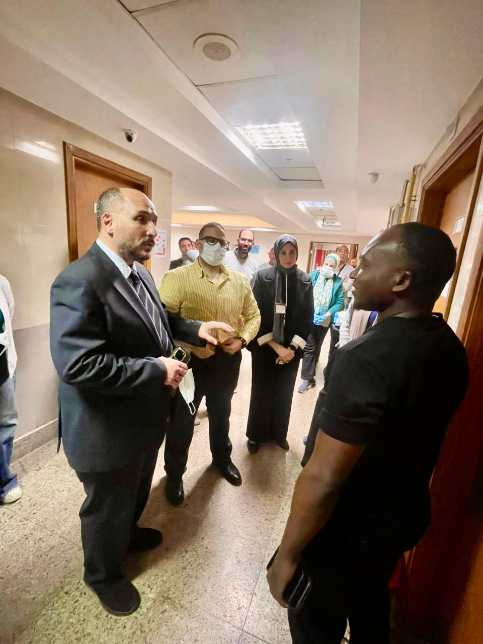 أمين الأعلى للمستشفيات الجامعية يتفقد عين شمس الجامعي