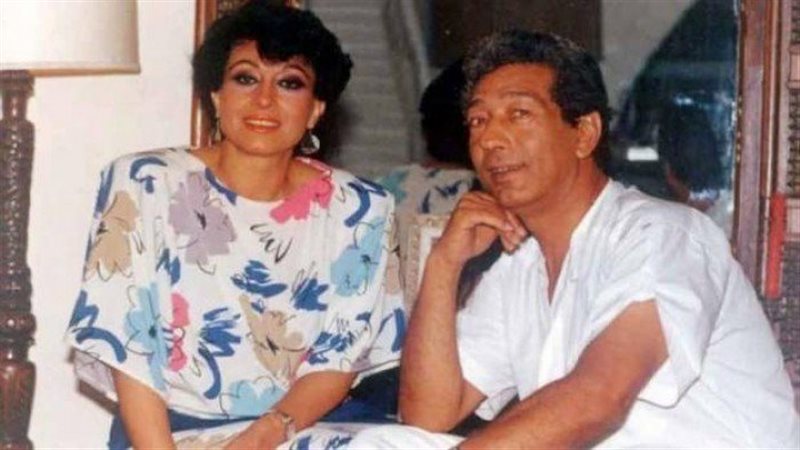 كرم مطاوع والزوجة الثانية زهور المرشدى