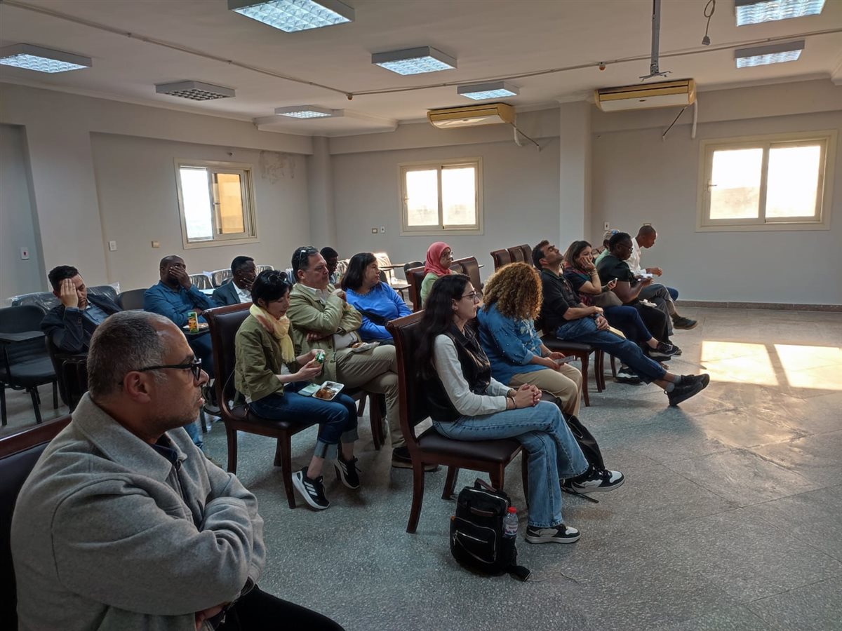 معهد علوم البحار يستقبل وفدًا دوليًا لتعزيز التعاون