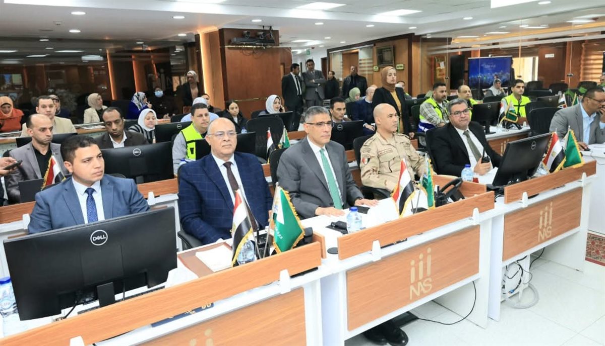 محافظ الجيزة يتابع انتظام اللجان الانتخابية