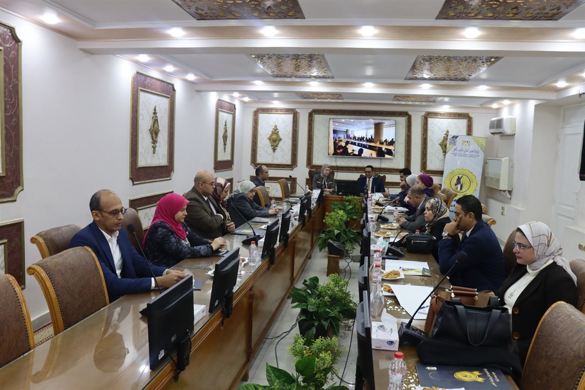 معهد إعداد القادة