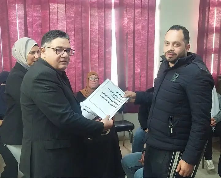 توزيع عقود العمل، فيتو