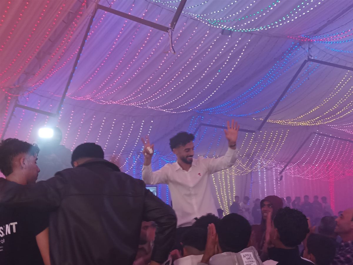 أحمد عبد القادر لاعب الأهلي يحتفل بزفافه اليوم في المنصورة