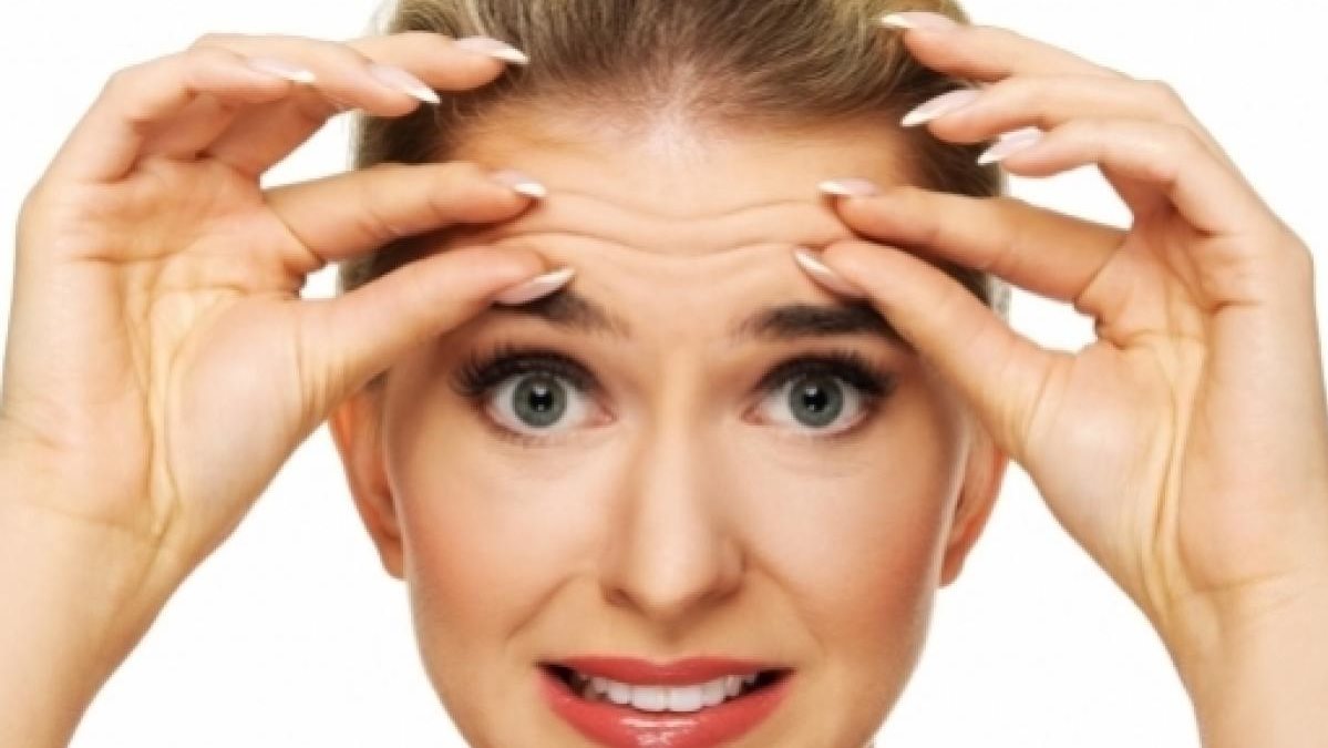 التخلص من التجاعيد المبكرة