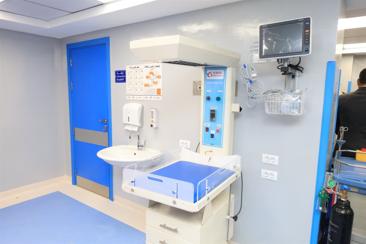 محافظ الجيزة يفتتح وحدة العناية المركزة لحديثي الولادة