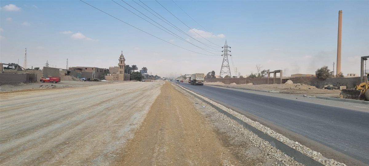 رصف طريق المريوطية بدءًا من أسفل محور الضبعة