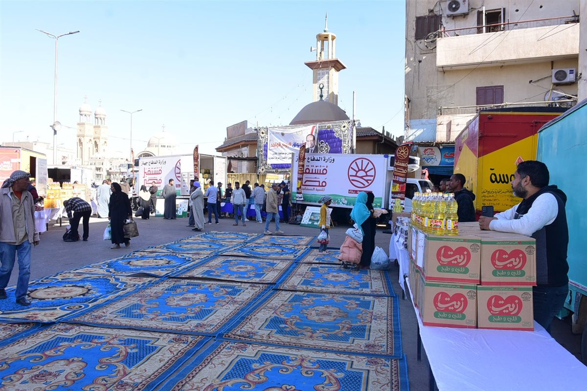 افتتاح سوق اليوم الواحد ببندر الأقصر