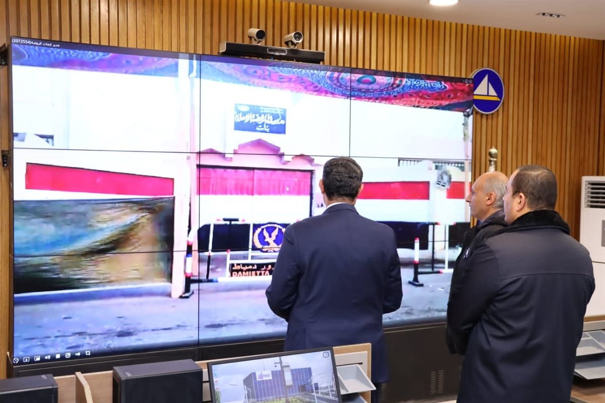 محافظ دمياط يتابع الاستعدادات النهائية لجولة الإعادة
