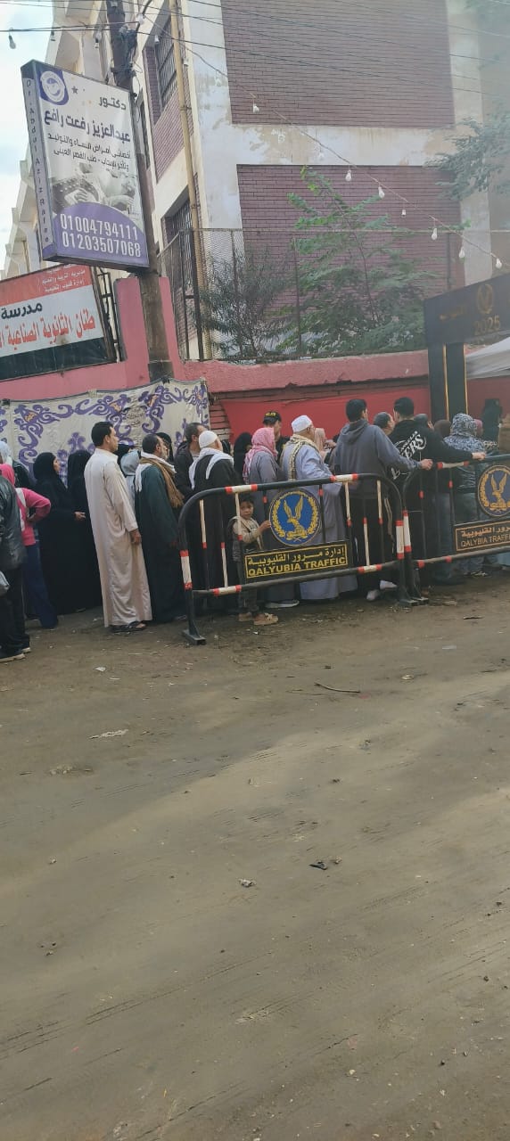 اقبال المواطنيين في جولة الاعادة بالقليوبية، فيتو&nbsp;