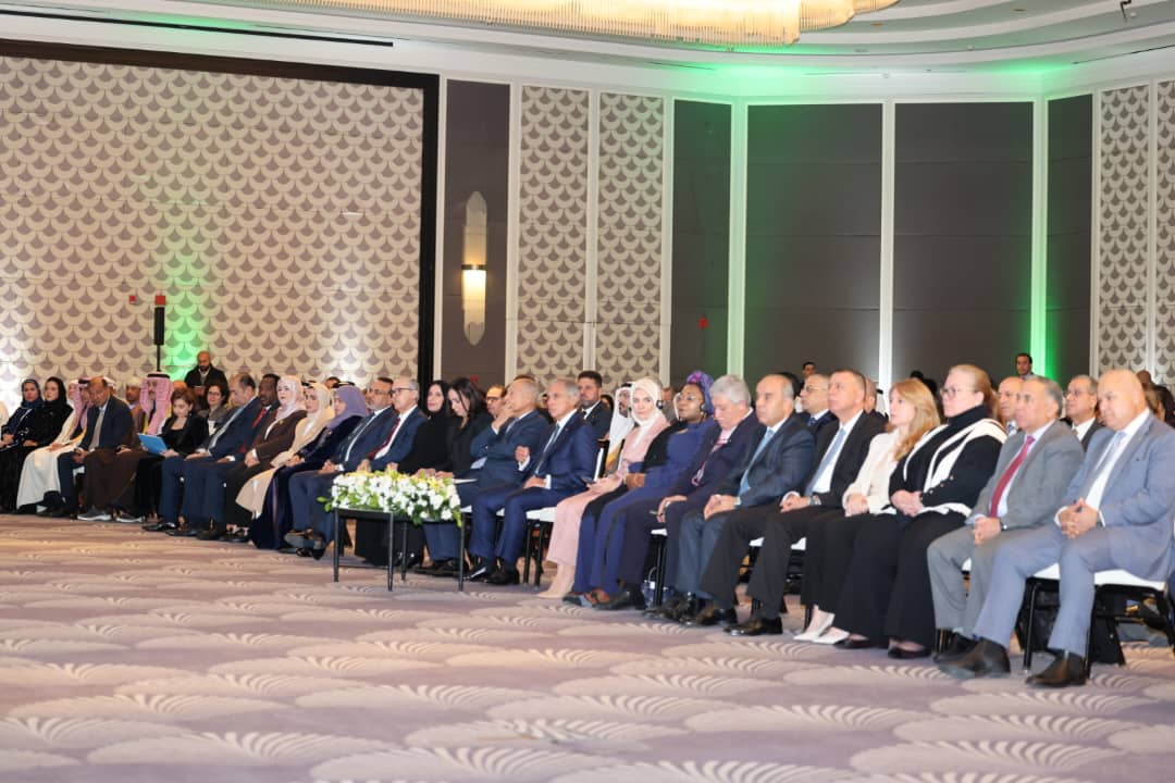 تكريم الأمين العام لجامعة الدول العربية، فيتو
