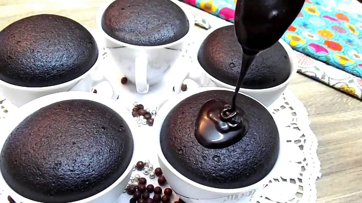 طريقة عمل كيكة المج