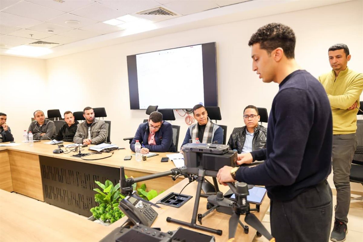 &nbsp;البرنامج التدريبي على استخدام طائرات الدرون في متابعة المنظومة المائية&nbsp;