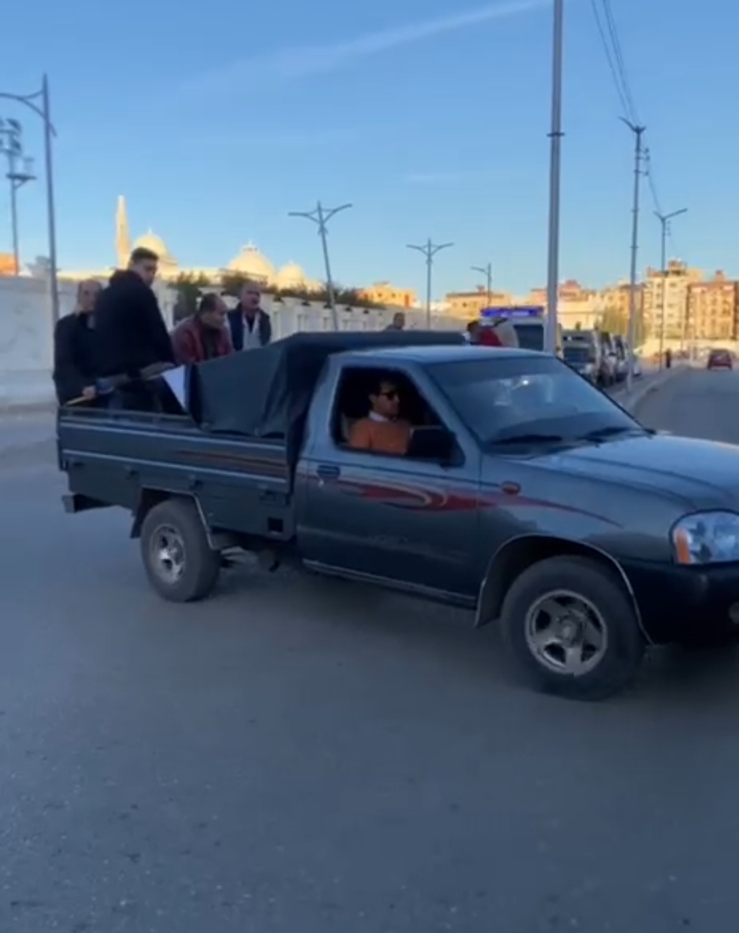 جانب من الحملة، فيتو