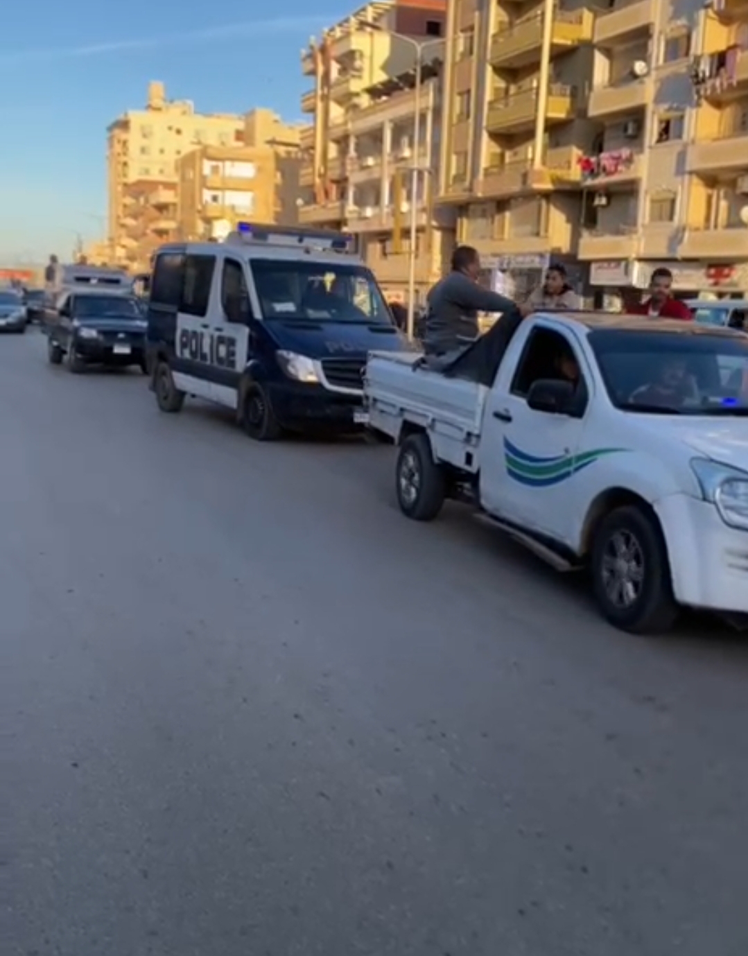 جانب من الحملة، فيتو