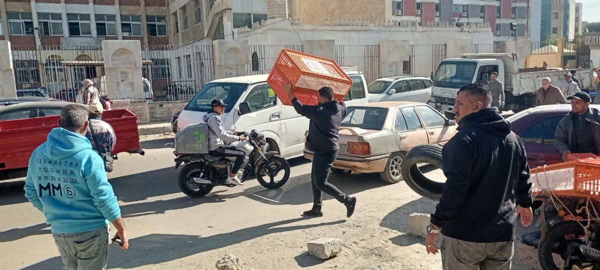 جانب من الحملات،فيتو