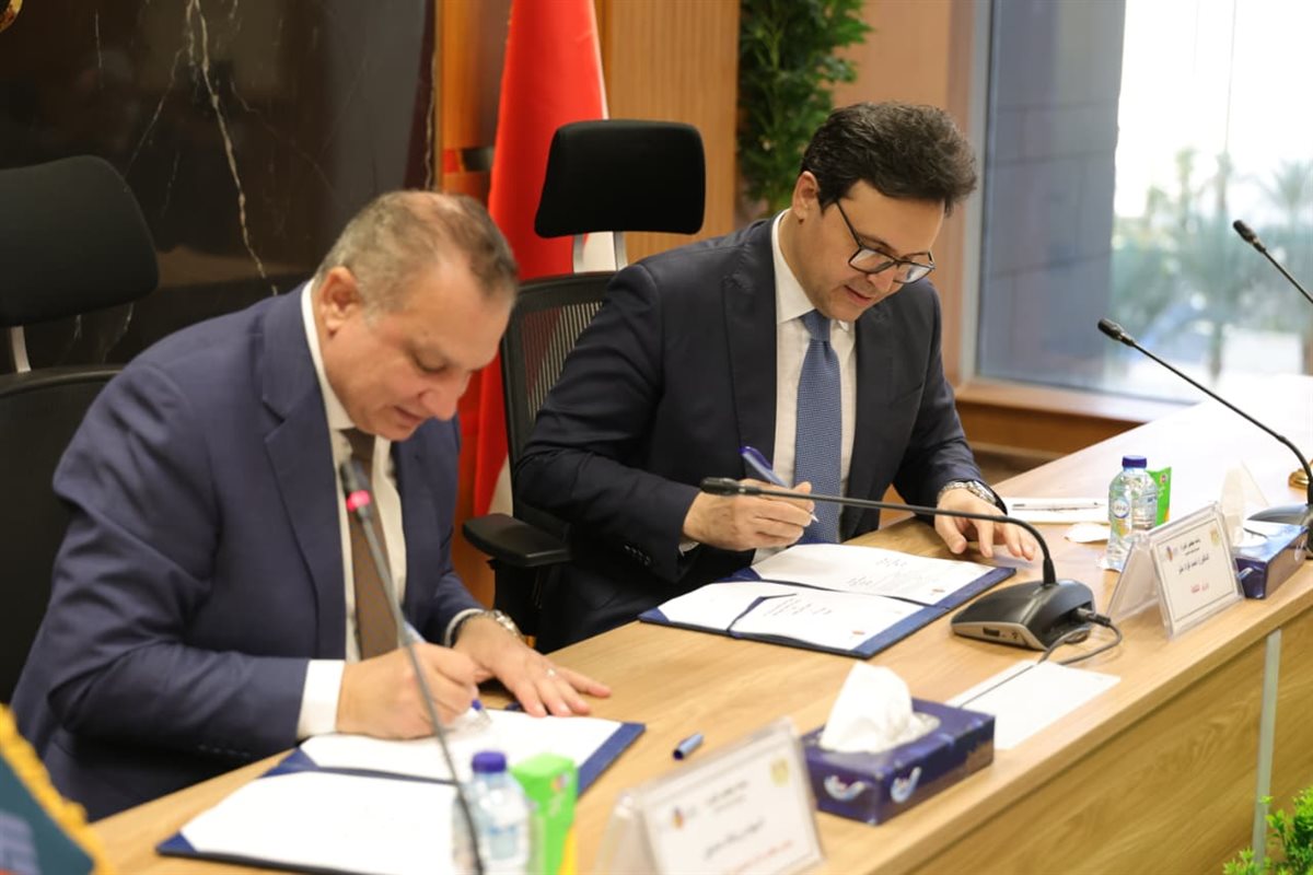 وزير الثقافة ورئيس صندوق التنمية الحضرية يوقّعان بروتوكول تعاون