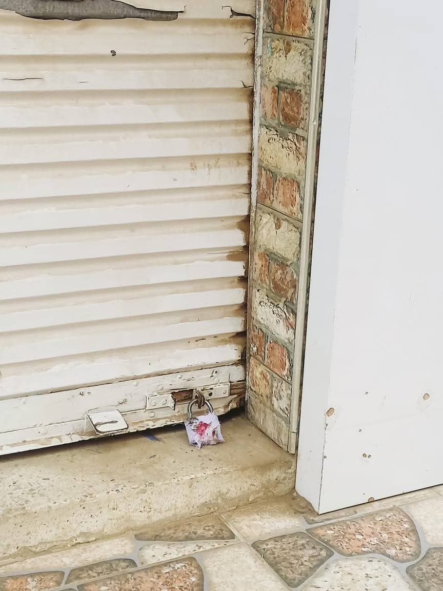 غلق وتشميع المحلات غير المرخصة بدمياط والزرقا