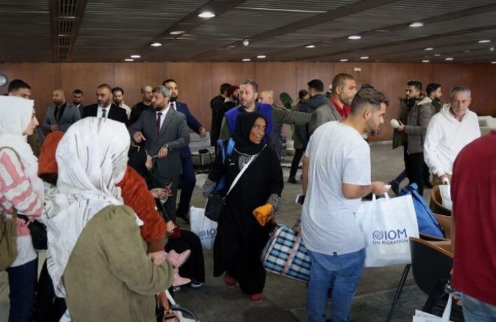 السوريون العائدون من السودان، فيتو