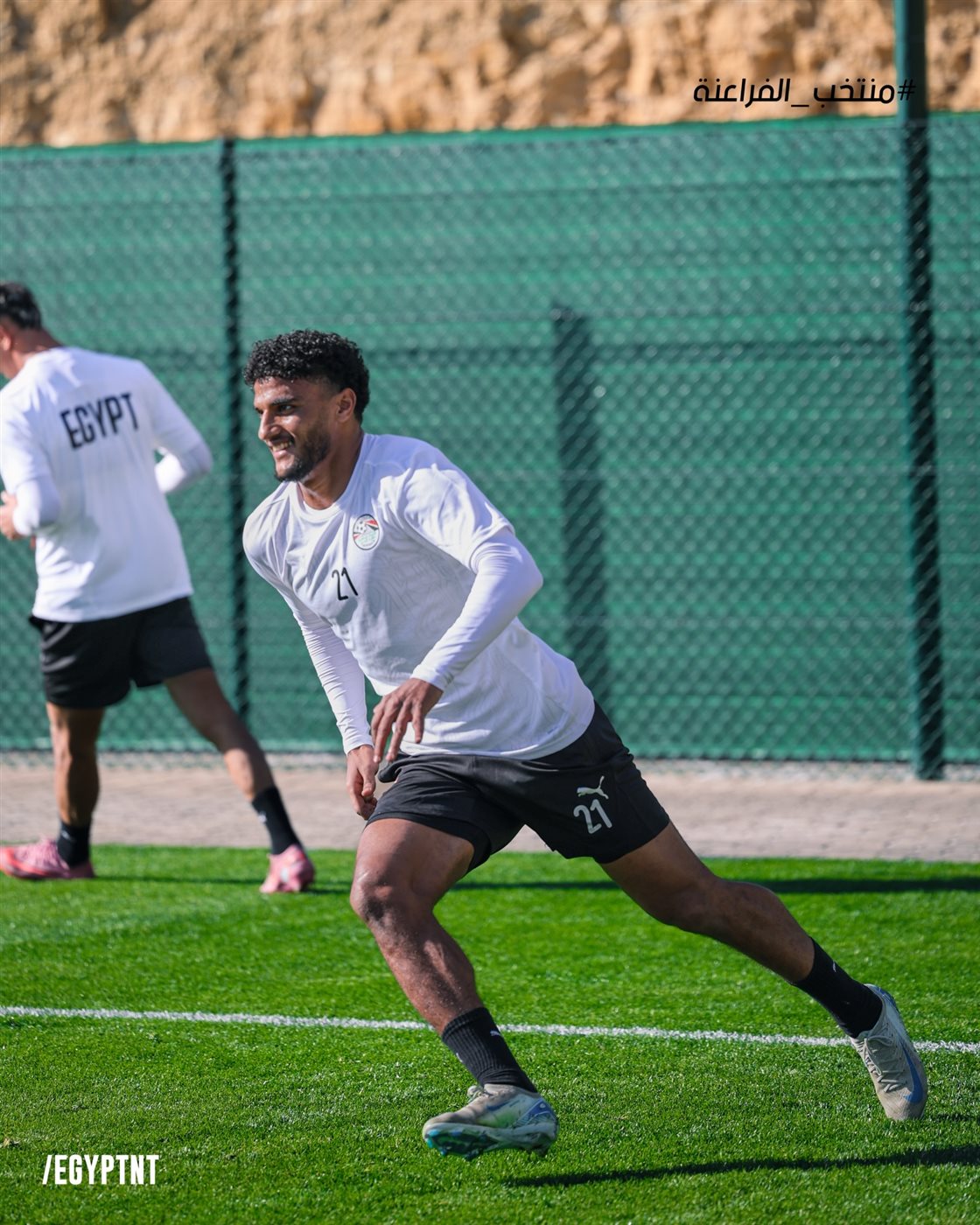 أسامة فيصل، فيتو