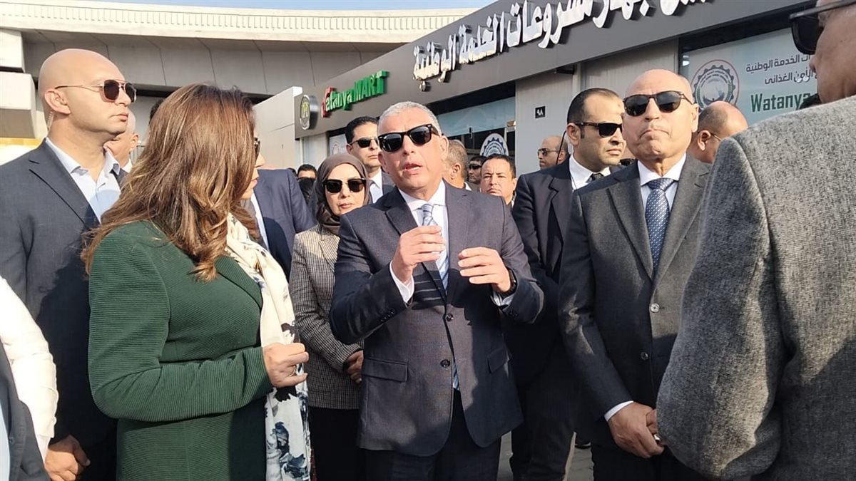 جانب من الافتتاح، فيتو