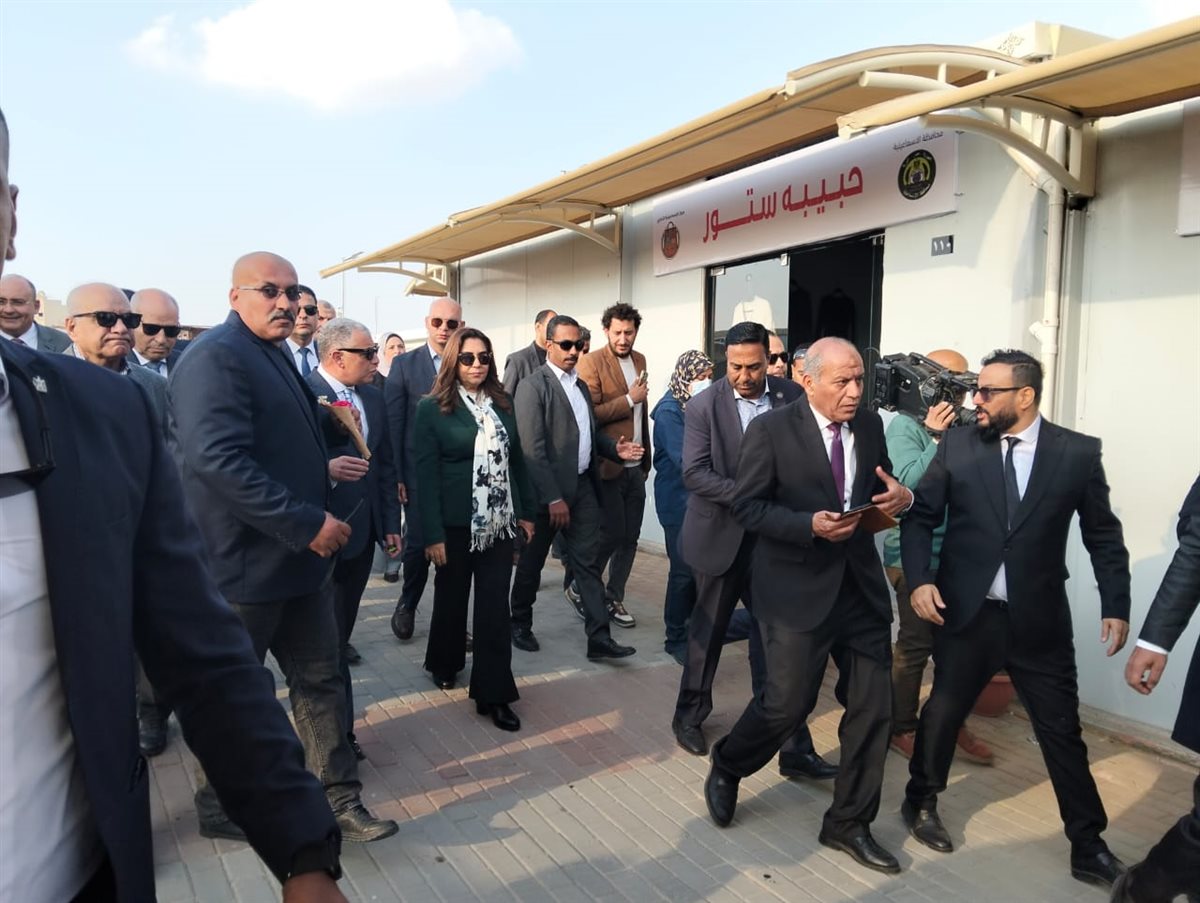 جانب من الافتتاح، فيتو