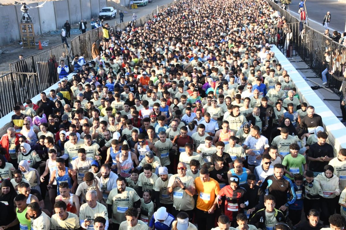 60 ألف مشارك في النسخة العاشرة من ماراثون زايد بحضور وزير الرياضة