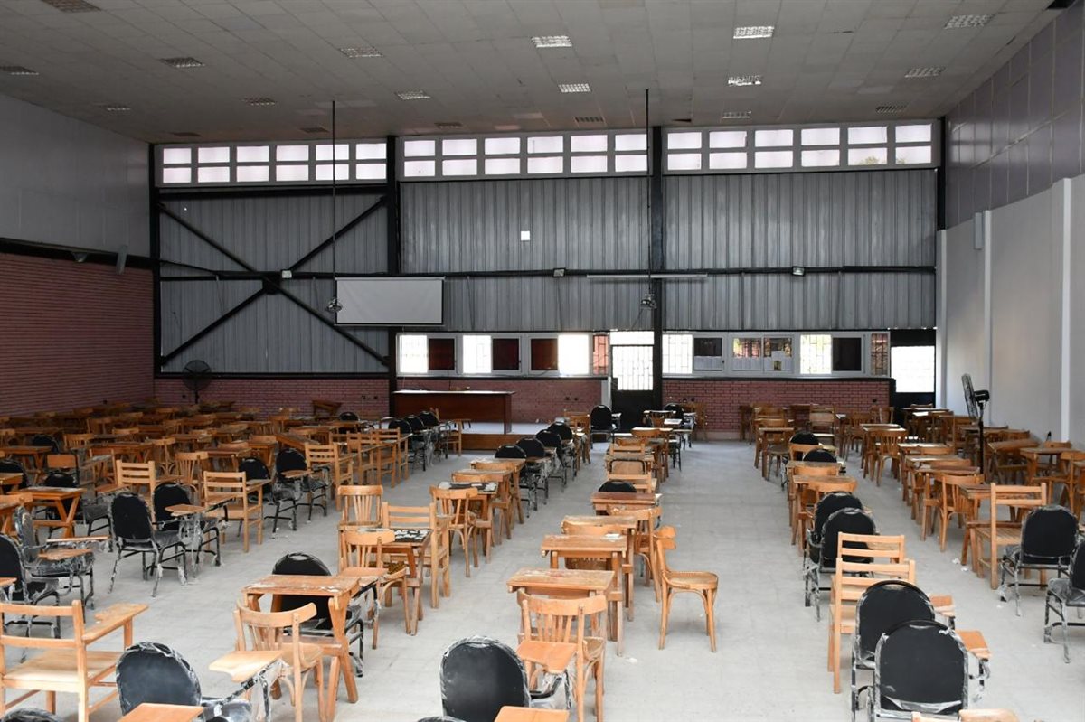 جانب من الاستعداد لامتحانات الفصل الدراسي الأول، فيتو