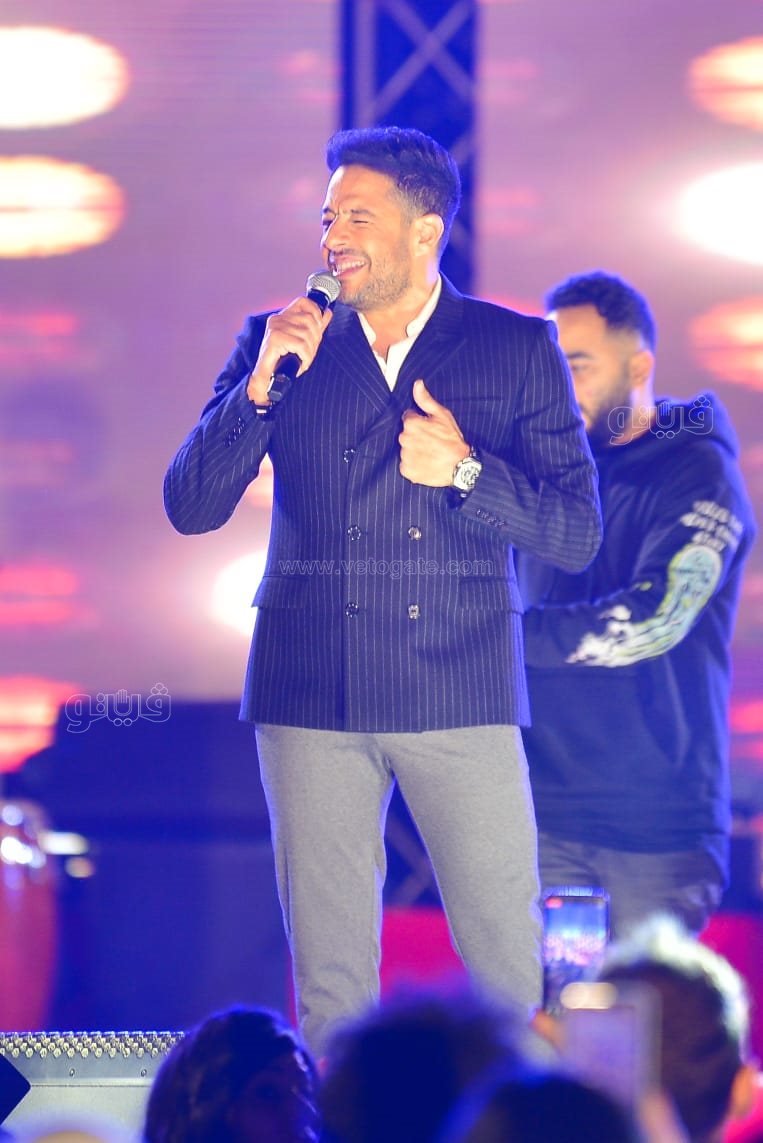 حماقي يزلزل جبال الجلالة بأقوى حفلات رأس السنة بمصر (4)