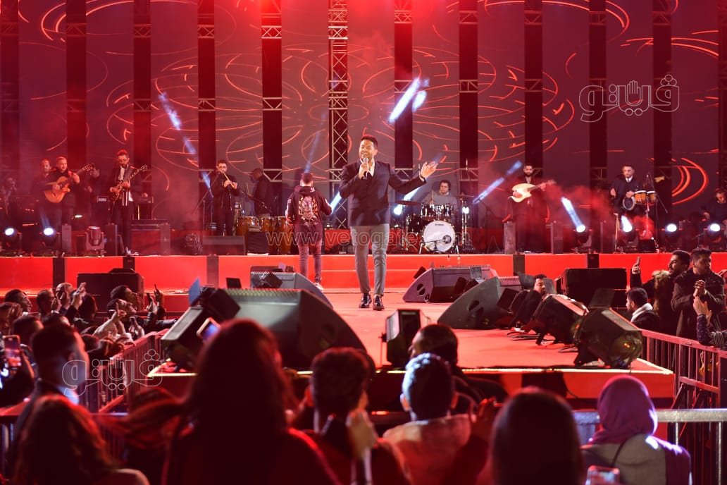 حماقي يزلزل جبال الجلالة بأقوى حفلات رأس السنة بمصر (13)