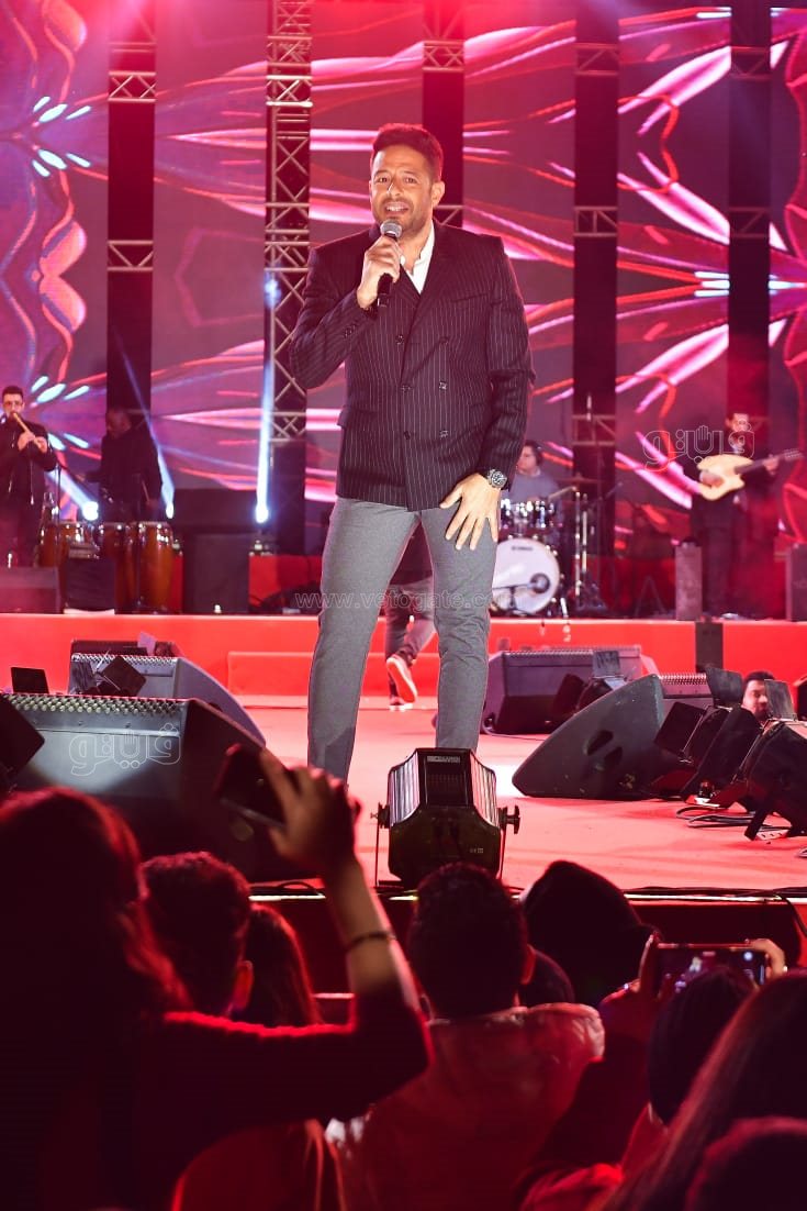 حماقي يزلزل جبال الجلالة بأقوى حفلات رأس السنة بمصر (29)