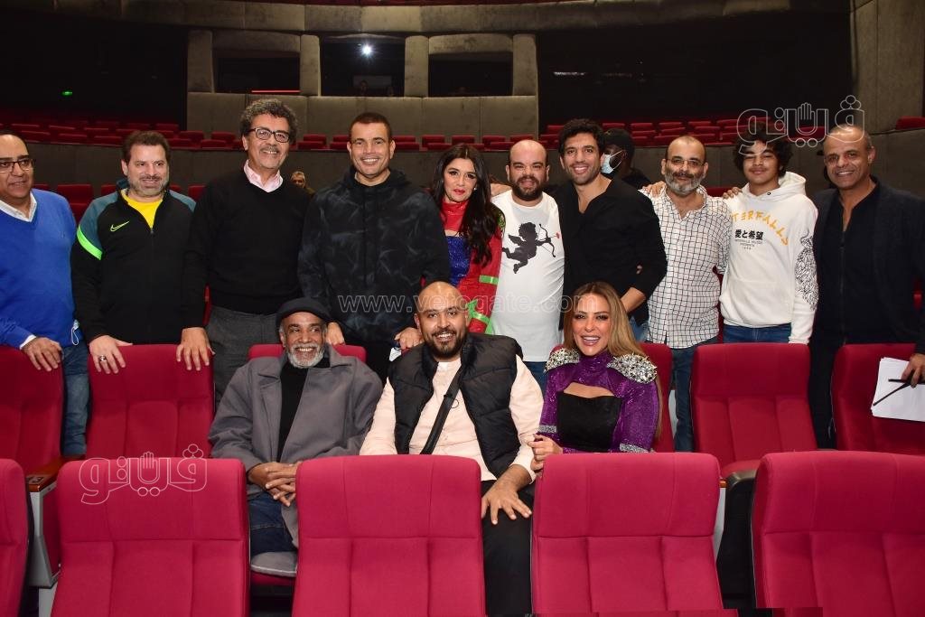 عمرو دياب في نص الليل بعد انتهاءه من حفلته بموسم الرياض (4)