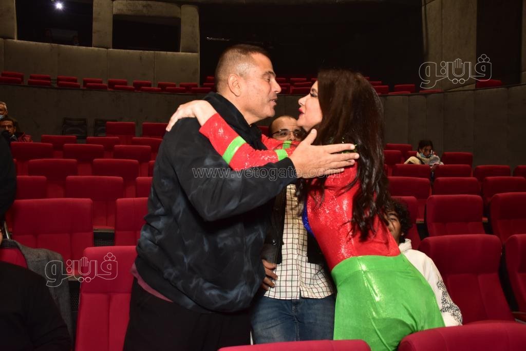 عمرو دياب في نص الليل بعد انتهاءه من حفلته بموسم الرياض (9)