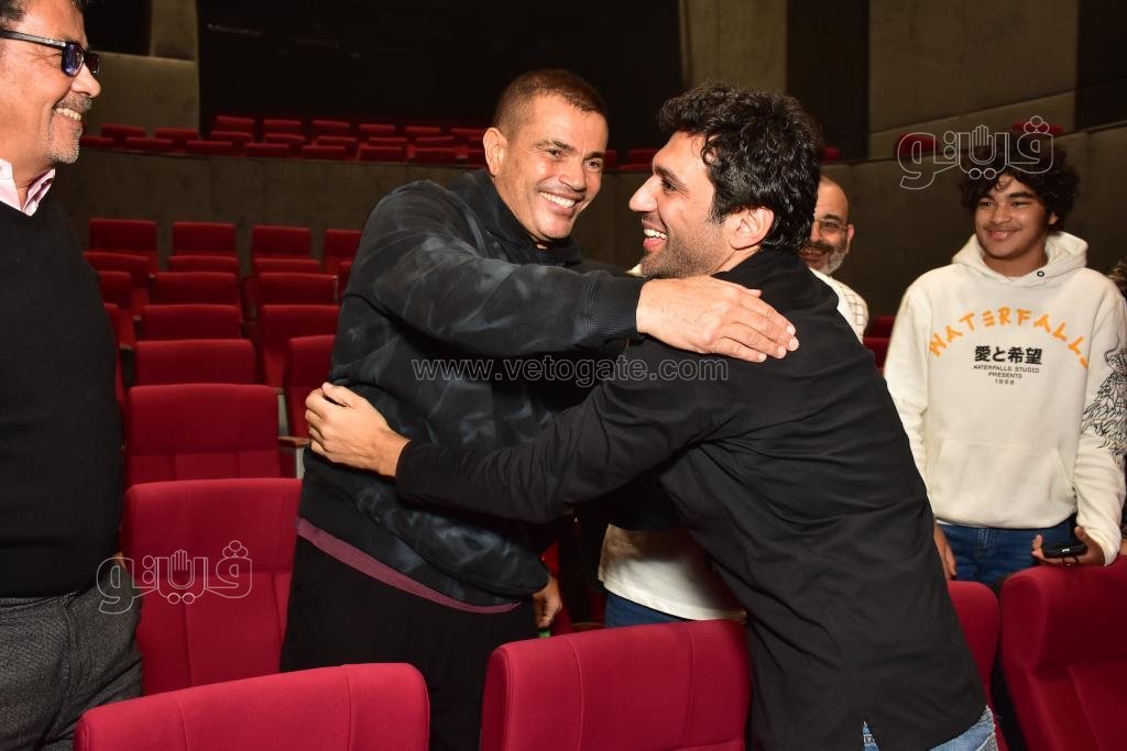 عمرو دياب في نص الليل بعد انتهاءه من حفلته بموسم الرياض (12)