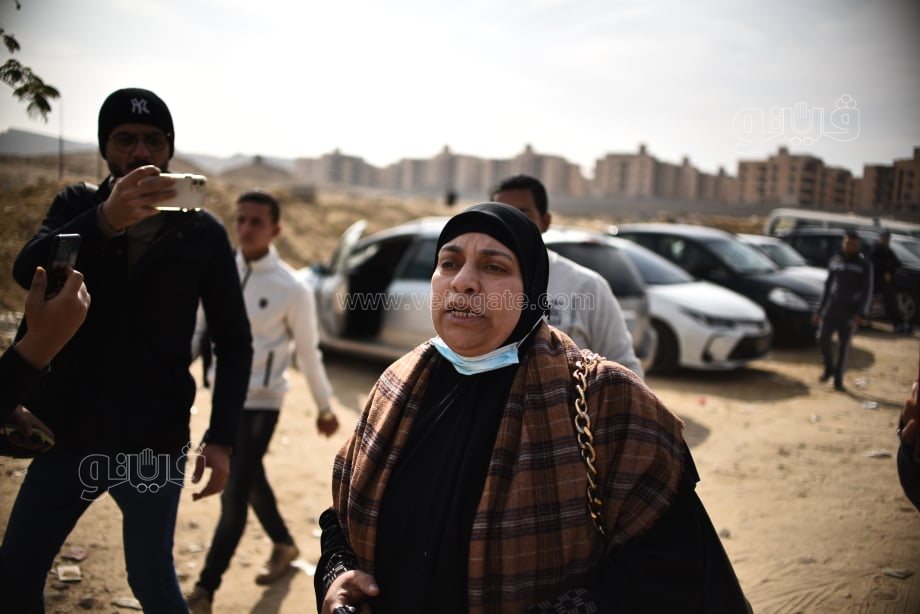 انهيار أسر ضحايا حادث الشيخ زايد (5)