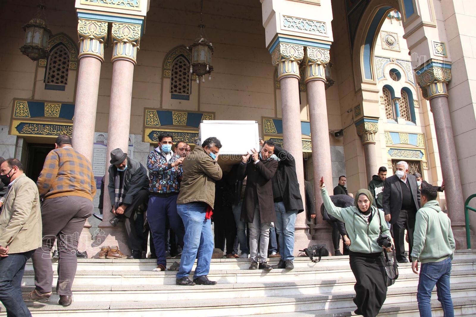 انطلاق مسيرة تقودها وزيرة الثقافة إلى جامعة القاهرة لتأبين جابر عصفور (3)