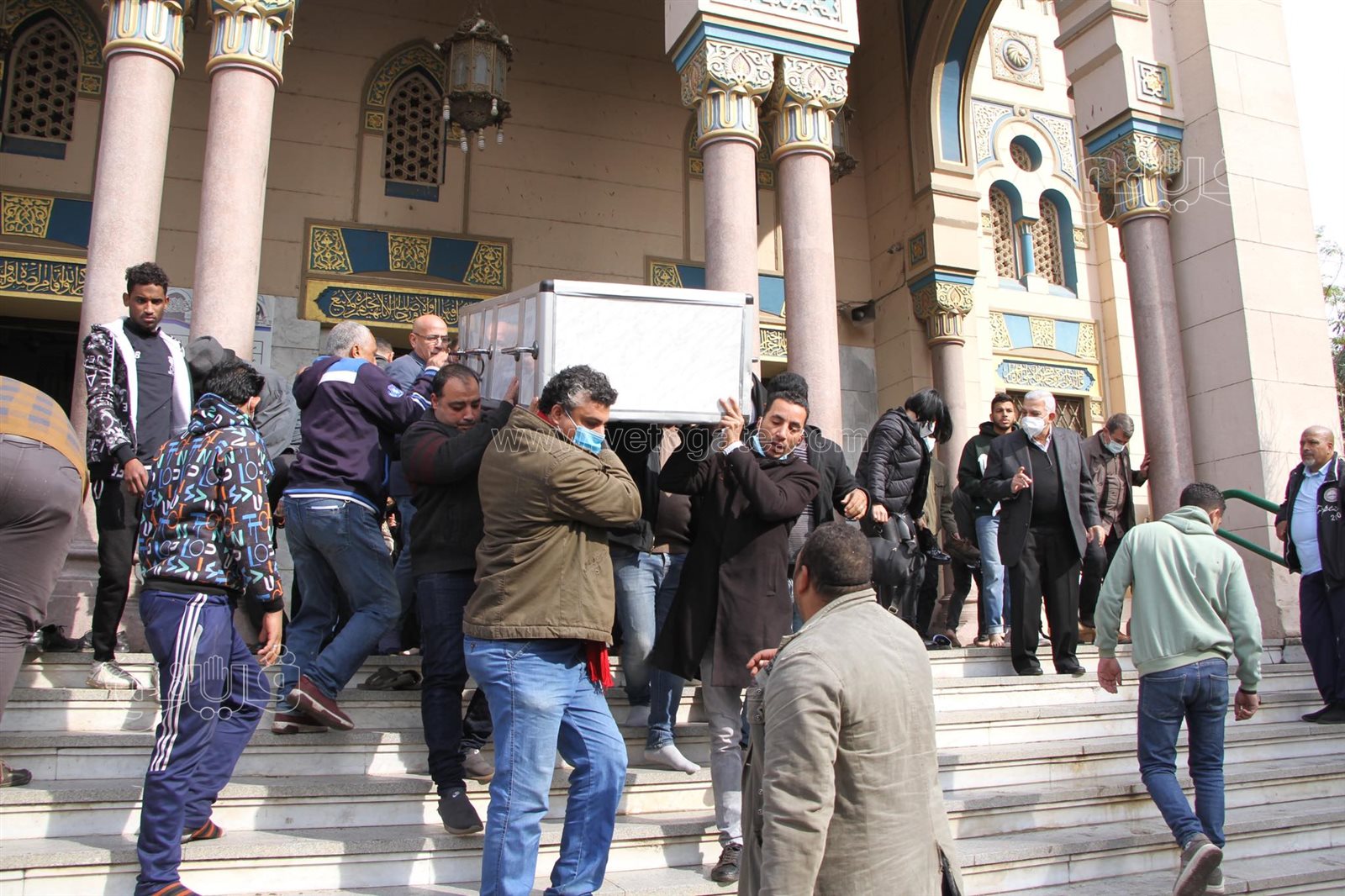 انطلاق مسيرة تقودها وزيرة الثقافة إلى جامعة القاهرة لتأبين جابر عصفور (26)