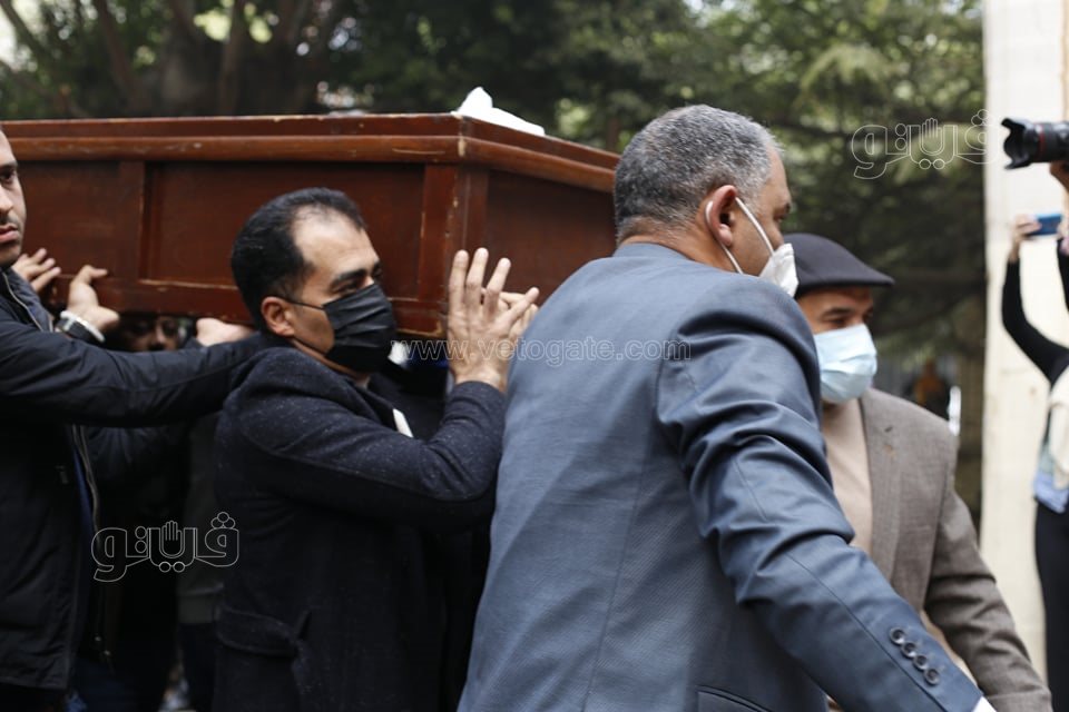 وصول جثمان إبراهيم حجازي (20)